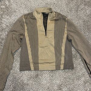 Athletic long sleeve